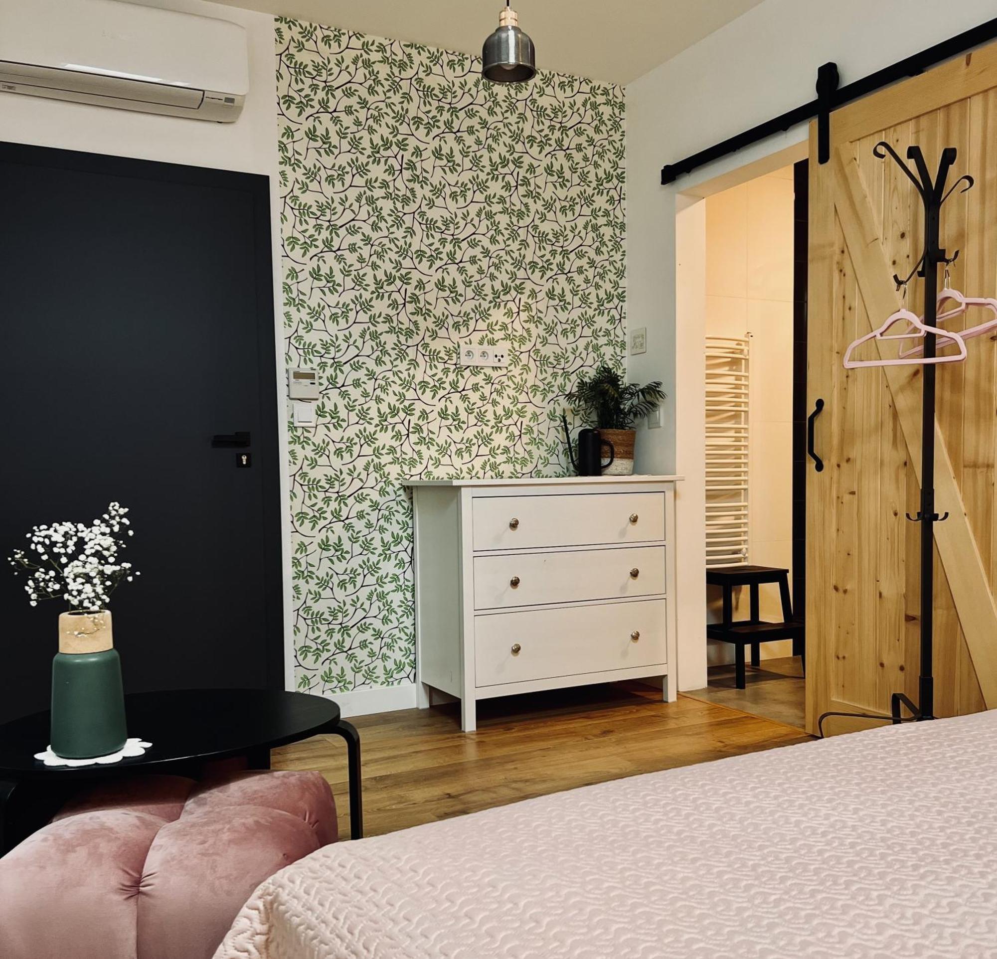 Zagroda Na Pacanach Bed and Breakfast Iwkowa Εξωτερικό φωτογραφία